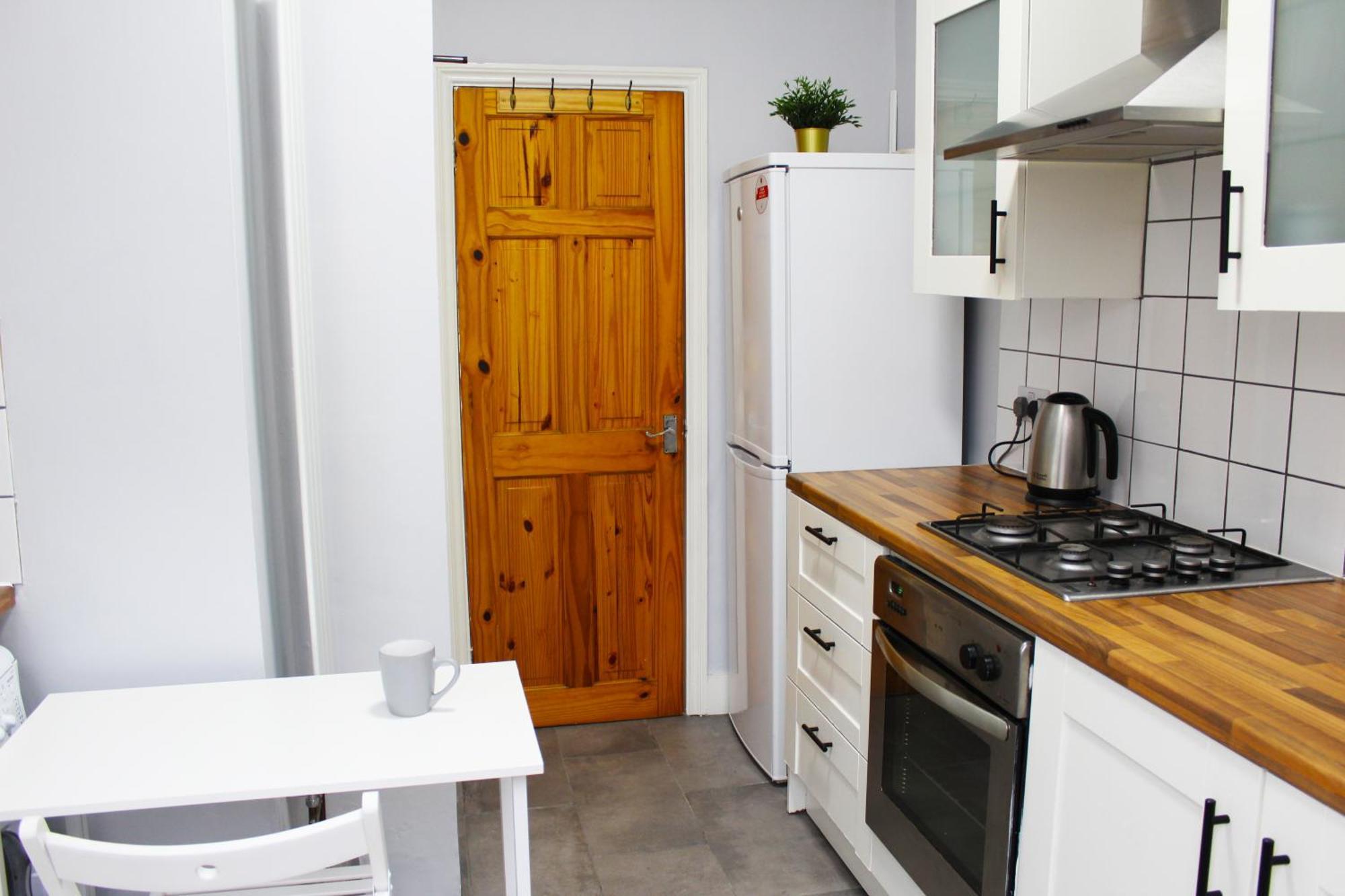 Апартаменты Modern Ground Floor Flat - 15 Min To Central Лондон Экстерьер фото